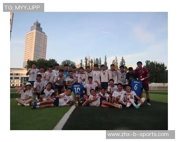 热爱足球的你来加入我们成为专业解说员一起分享激情与精彩瞬间